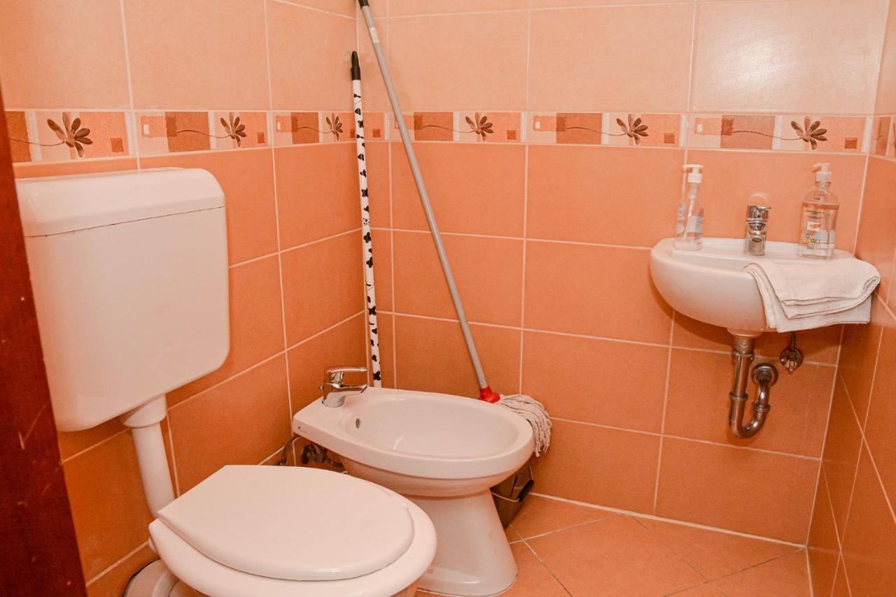 Apartman Ottó Hajduszoboszlo Exterior foto