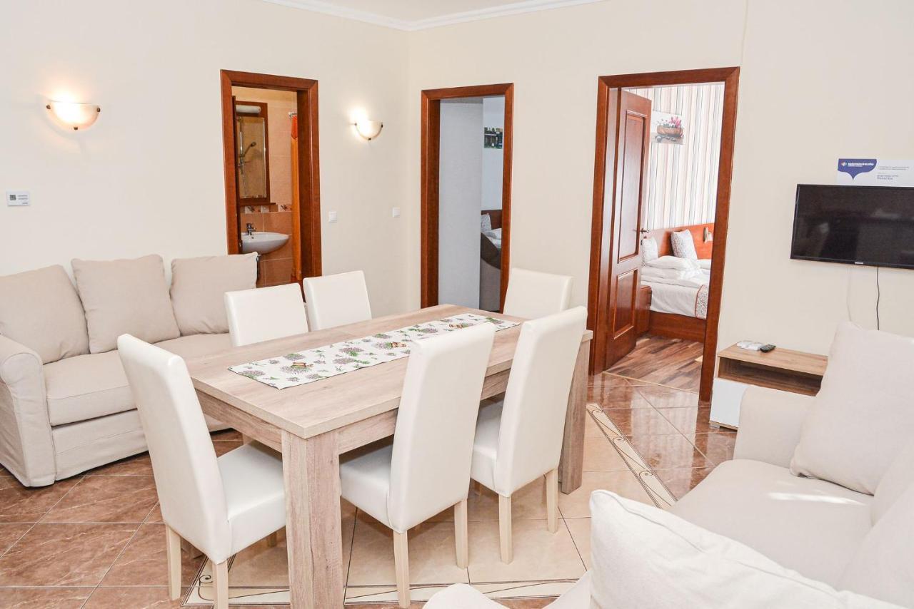 Apartman Ottó Hajduszoboszlo Exterior foto
