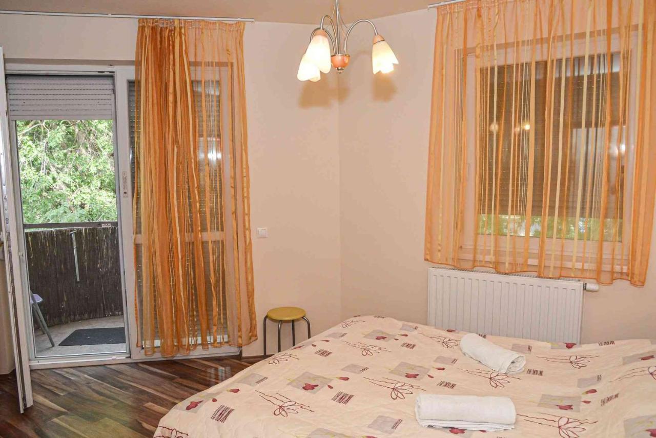 Apartman Ottó Hajduszoboszlo Exterior foto