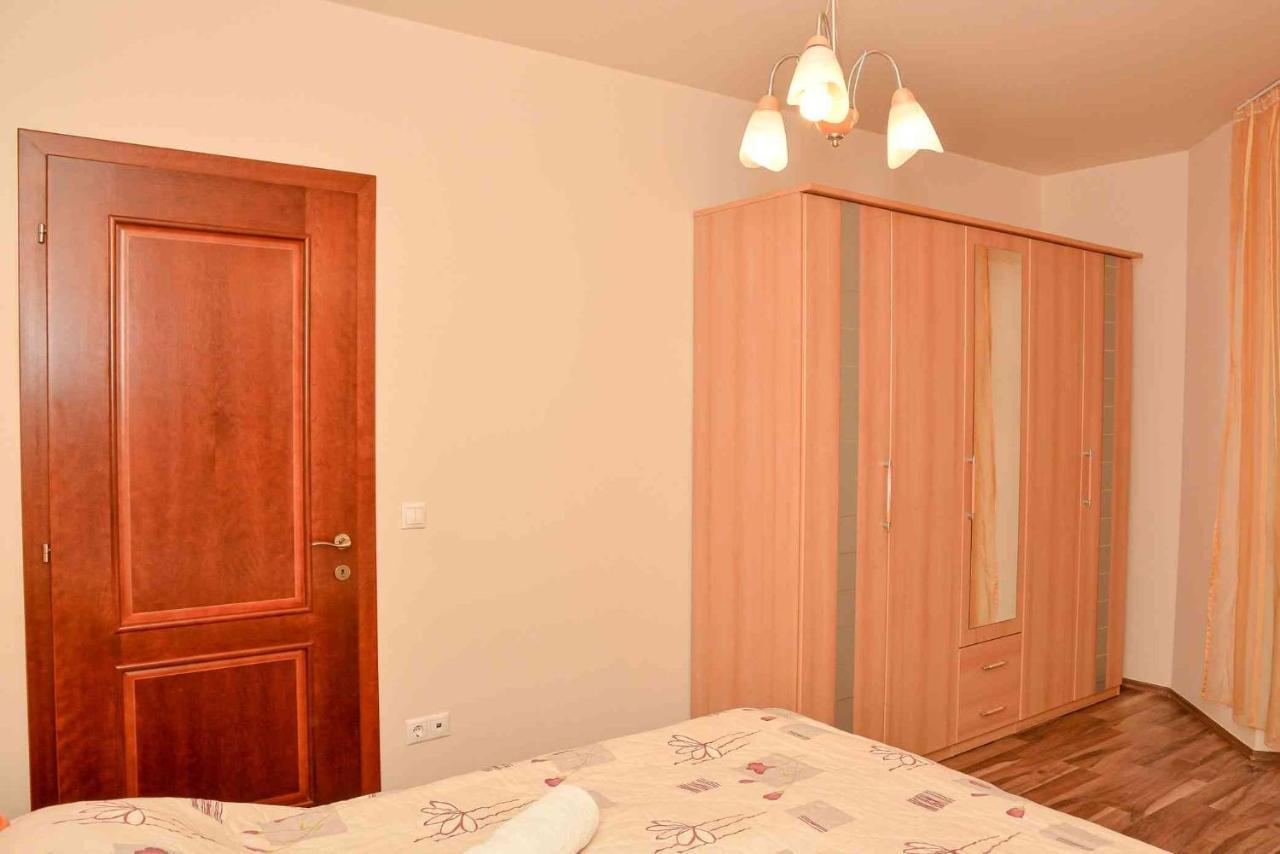 Apartman Ottó Hajduszoboszlo Exterior foto